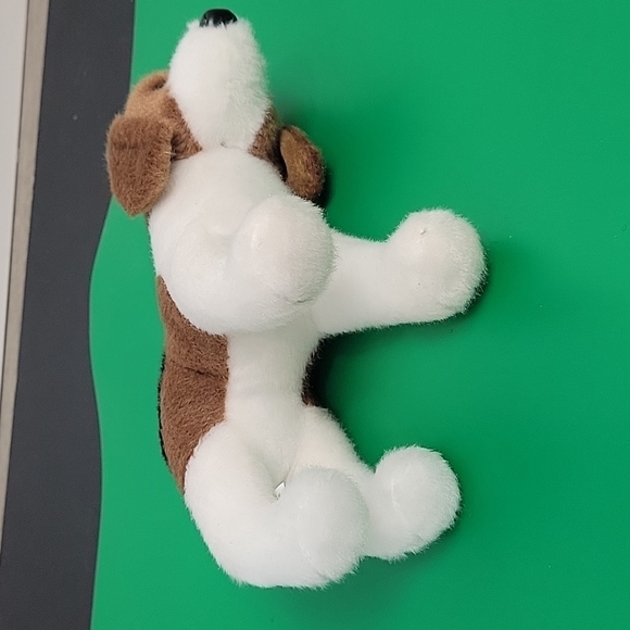 DOUGLAS stuffed beagle small plush dog cuddle toy 3994 Brown white black - Picture 3 of 9